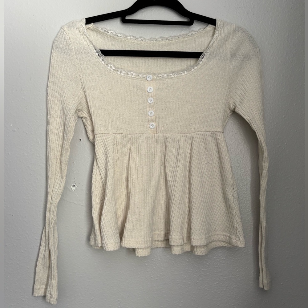 ROMWE Ivory Long Sleeve Peplum Top